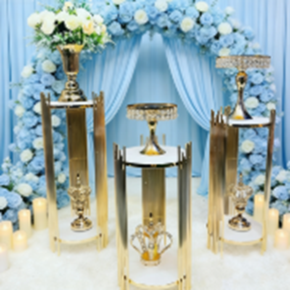 Dessert Table Backdrop - decoration gold metal walkway backdrop events
